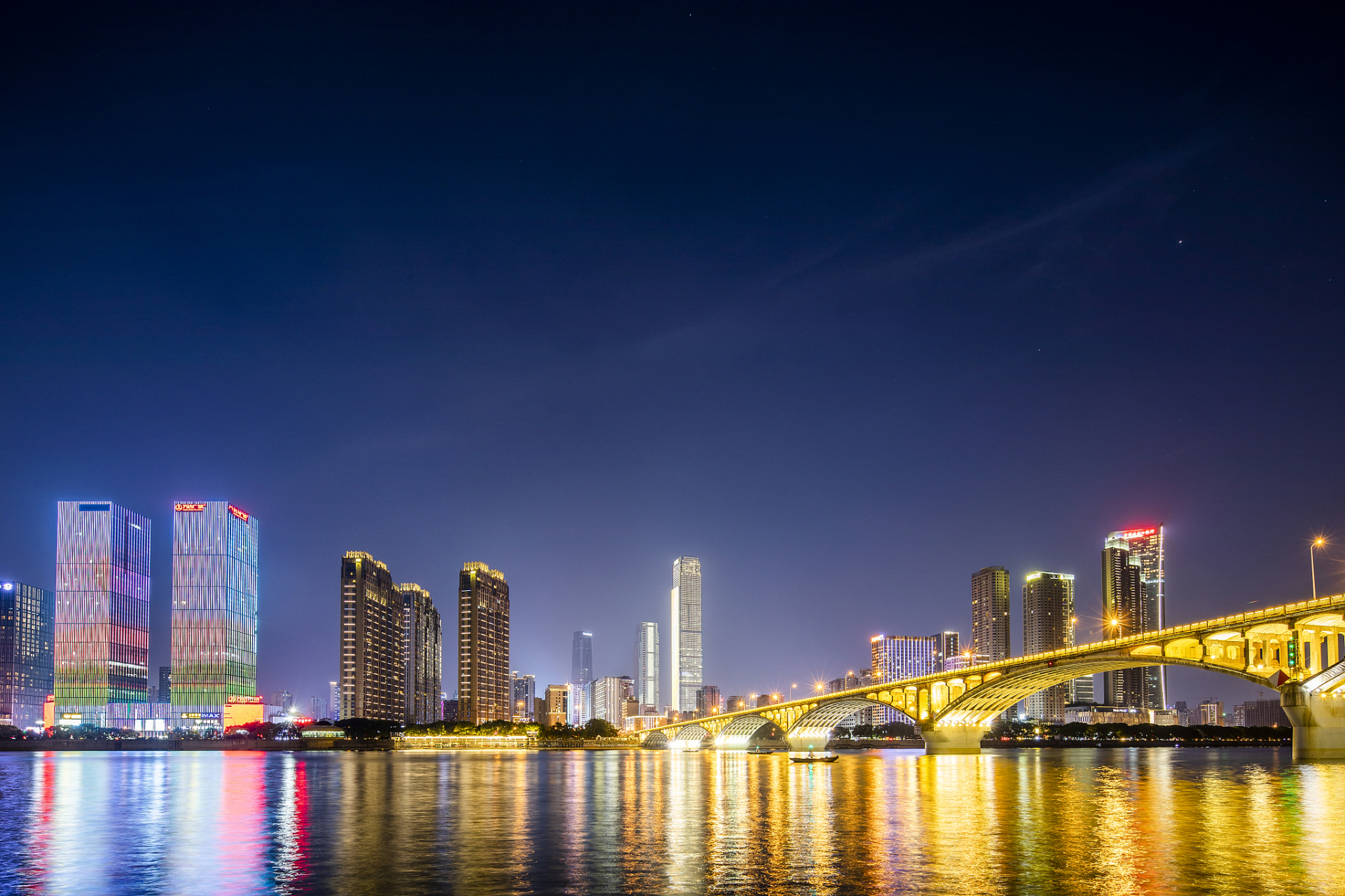 闽江夜游